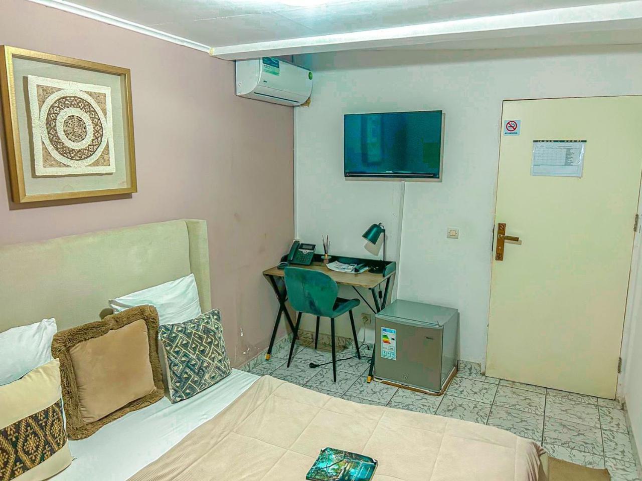 Residence Le Tali Libreville Exterior photo